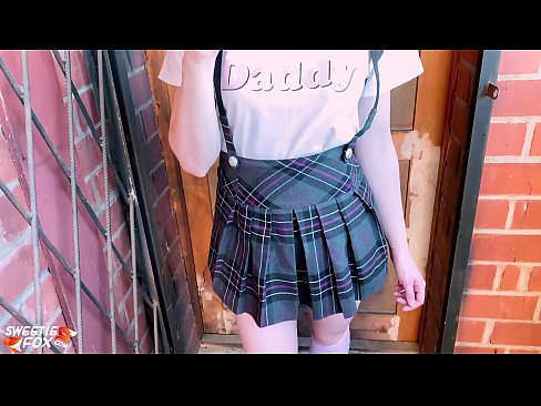 ❤️ Schoolmeisje zuigt haar lul diep en neukt in plaats van lessen ❤️❌ Homemade porno at us
