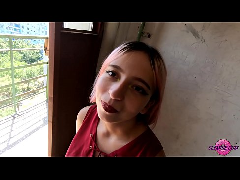 ❤️ Sensuele studente pijpt een vreemdeling in de outback - Cum On His Face ❤️❌ Homemade porno at us